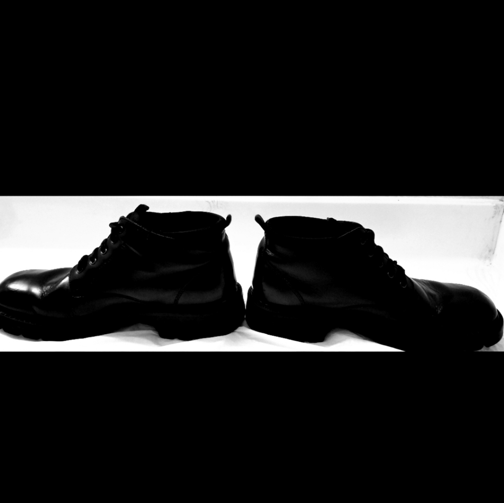 Steve Madden Mens Boots Sz 9